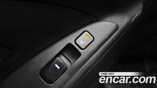 2012 Hyundai Tucson Diesel 2WD LX20, photograph 8