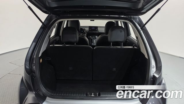 Hyundai Casper The Essential Light — photo 1 of 29