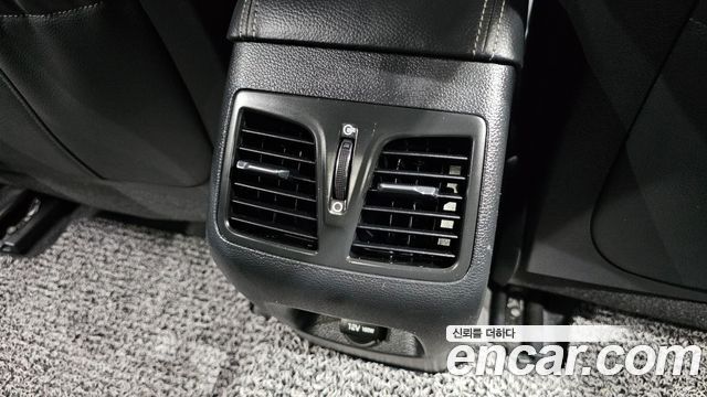 2017 Hyundai Sonata 2.0 Plug-in HEV, photograph 2