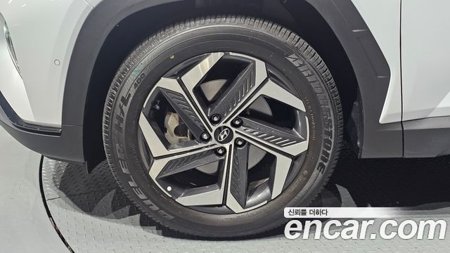 Hyundai Tucson Diesel 2.0 2WD — photo 1 of 20