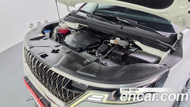 Kia Canival 7-Seater Noblesse — photo 1 of 30