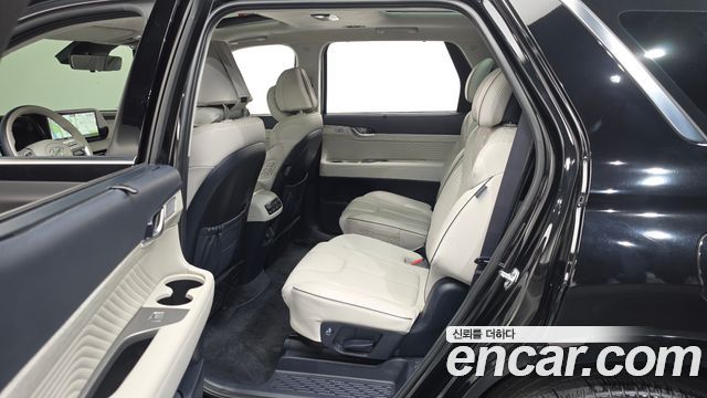 Hyundai Palisade Diesel 2.2 2WD — photo 1 of 37