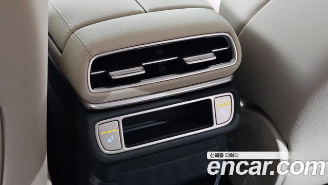 2026 Genesis GV80 2.5T Gasoline AWD, photograph 2