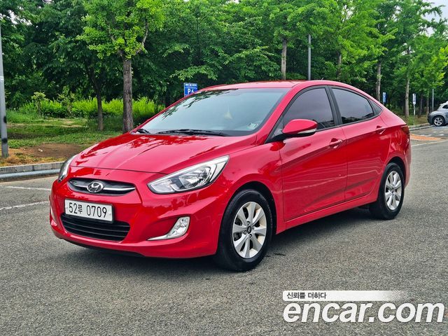 Hyundai Accent 1.4 VVT Modern — photo 1 of 20