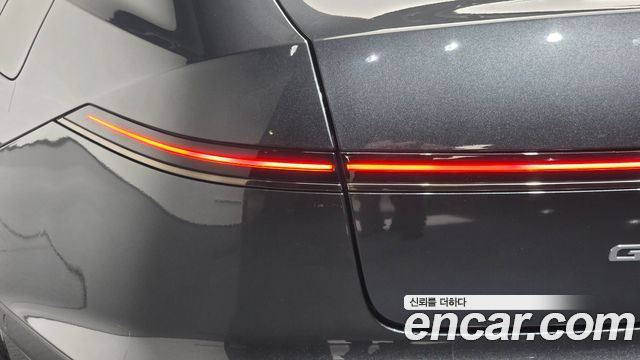 Hyundai Grandeur 2,5 Gasoline 2WD — photo 1 of 38