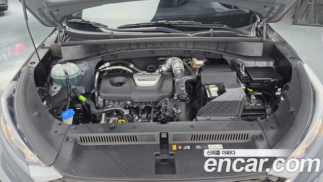 Hyundai Tucson Gasoline 1.6 turbo 2WD — photo 1 of 33