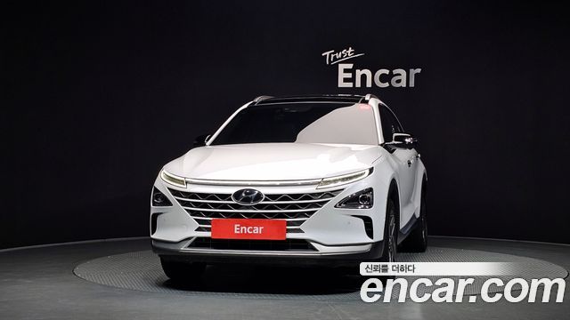 Hyundai Nexo Premium — photo 1 of 33