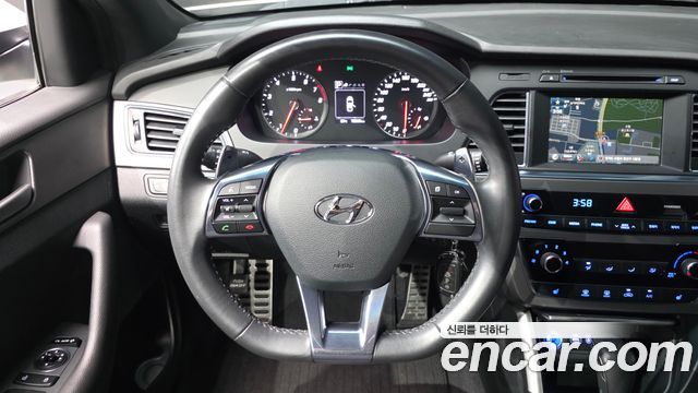 Hyundai Sonata 2.0 Turbo Smart — photo 1 of 30