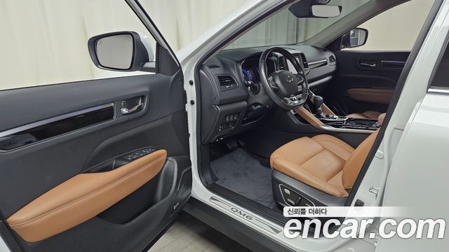 Renault-KoreaSamsung QM6 2.0 GDe RE 2WD — photo 1 of 32