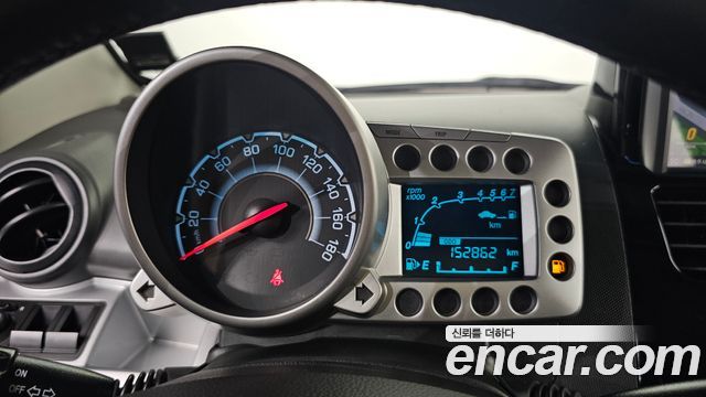 2013 ChevroletGMDaewoo Spark LT, photograph 4