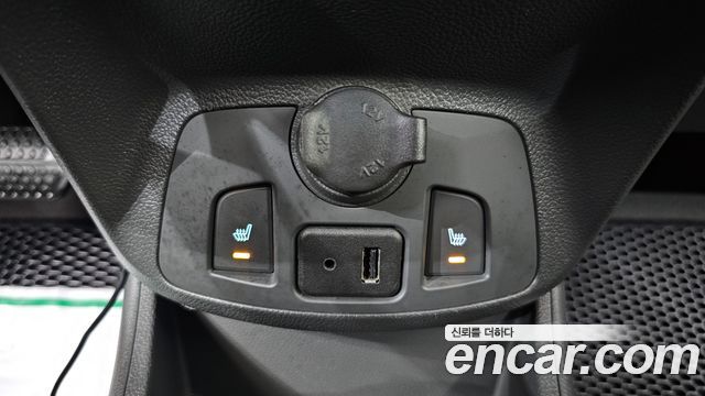 2013 ChevroletGMDaewoo Spark LT, photograph 9