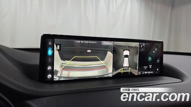 Genesis GV80 2.5T Gasoline AWD — photo 1 of 20