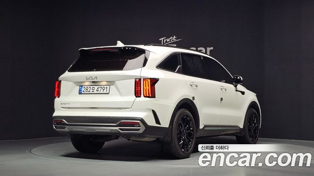 Kia Sorento Gasoline 2.5T 2WD — photo 1 of 35
