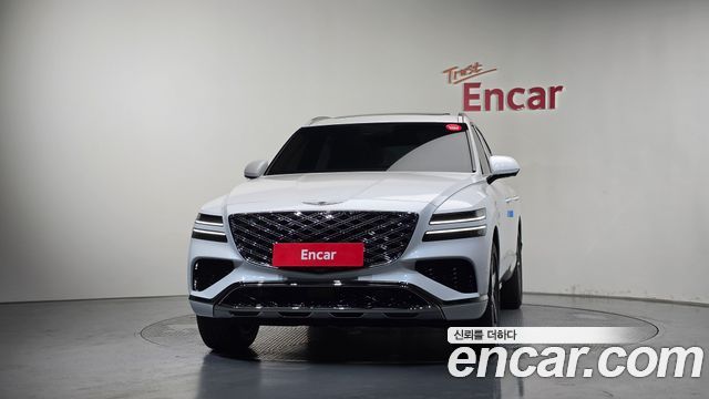 Genesis GV80 2.5T Gasoline AWD — photo 1 of 20