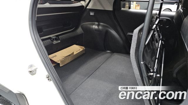 Hyundai Casper Van — photo 1 of 30