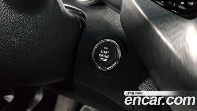 KG_Mobility_Ssangyong TIBOLI Diesel VX 2WD — photo 1 of 31