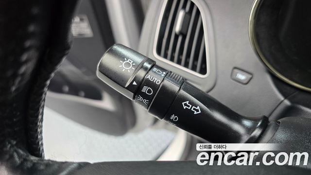 Hyundai Tucson Diesel 2WD LX20 — photo 1 of 20