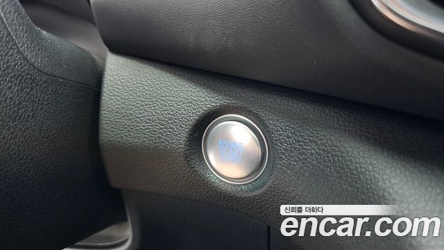 Hyundai Santafe Diesel 2.2 2WD — photo 1 of 32