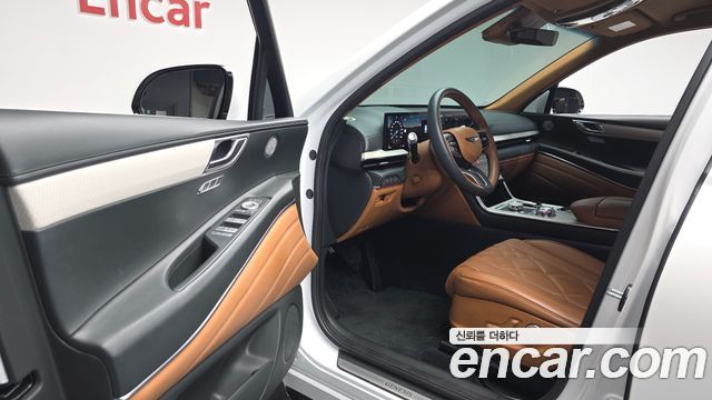 Genesis GV80 2.5T Gasoline AWD — photo 1 of 40