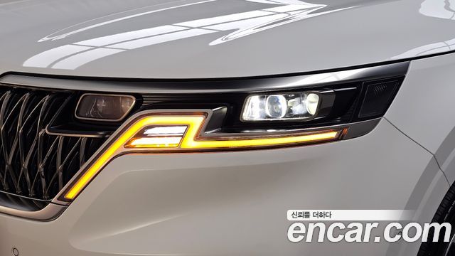 Kia Canival Diesel 9-Seater Noblesse
