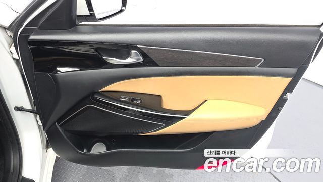 2019 Kia K7 Signature, photograph 7