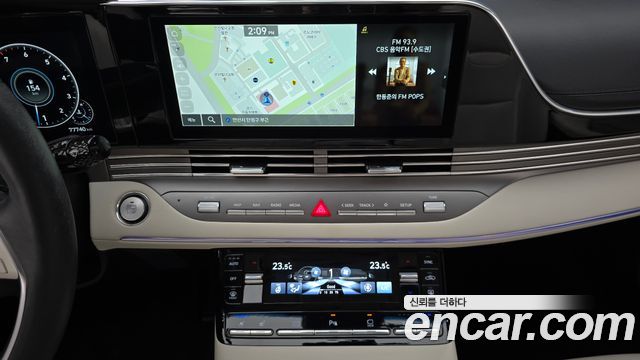 Hyundai Grandeur 2.5 — photo 1 of 20