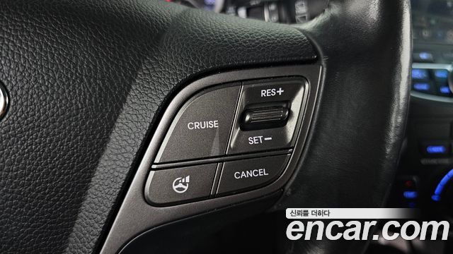 Hyundai Santafe Diesel(e-VGT) 2.0 2WD Morden — photo 1 of 31