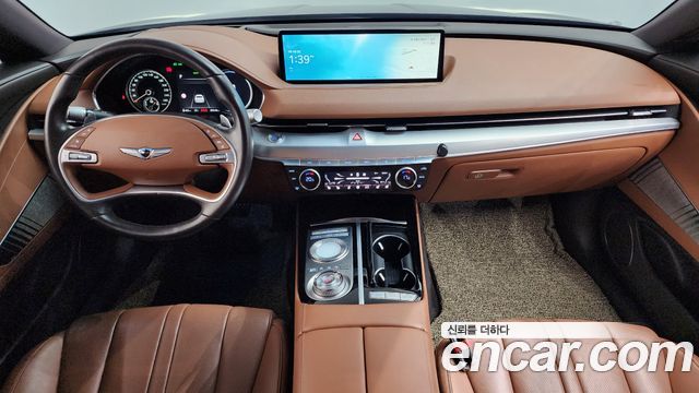 Genesis G80 e-AWD — photo 1 of 36