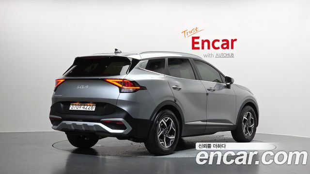 Kia Sportage Diesel 2.0 2WD — photo 1 of 30