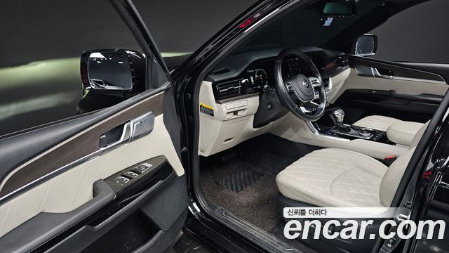 Kia Mohave Diesel 3.0 4WD 7-Seater — photo 1 of 32