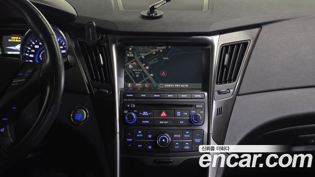 Hyundai Sonata CVVL Premium — photo 1 of 20