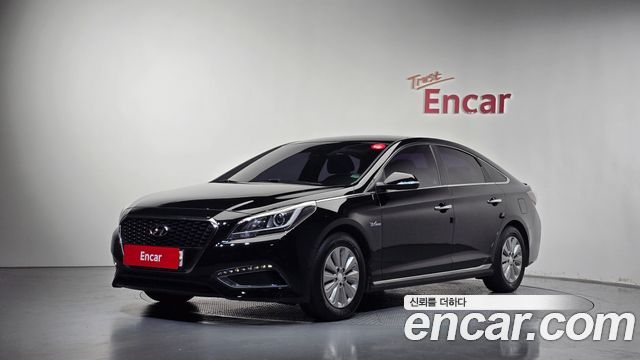 Hyundai Sonata 2.0 HEV — photo 1 of 20