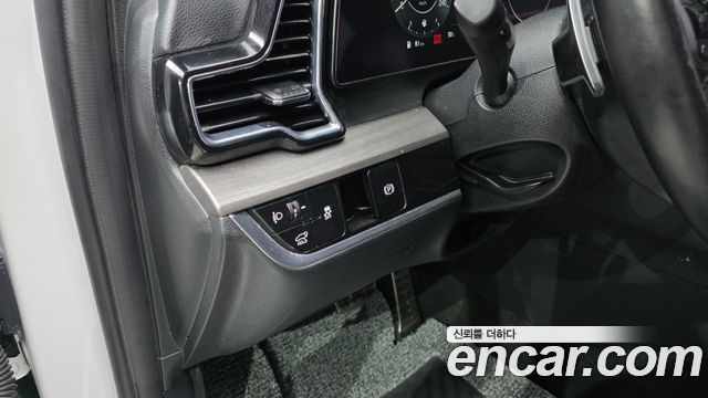 Kia Sportage Diesel 2.0 2WD — photo 1 of 32