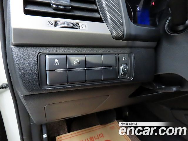 KG_Mobility_Ssangyong Rexton Diesel 2.2 4WD — photo 1 of 20