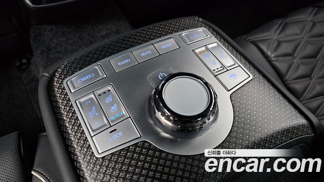 Genesis G80 Gasoline 2.5 Turbo AWD — photo 1 of 20