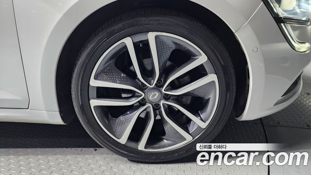 Renault-KoreaSamsung SM6 2.0 GDe RE — photo 1 of 20