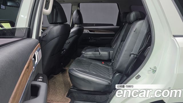 Kia Mohave Diesel 3.0 4WD 7-Seater — photo 1 of 20