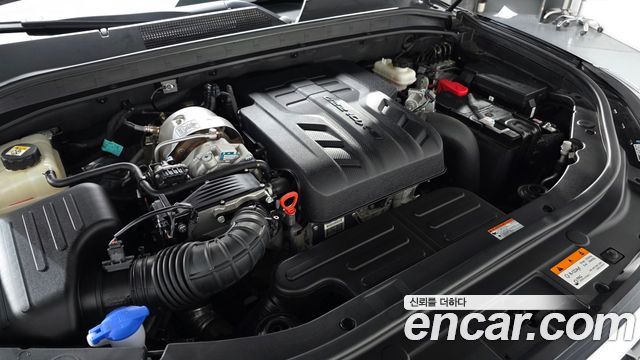 KG_Mobility_Ssangyong Rexton Diesel 2.2 4WD — photo 1 of 20