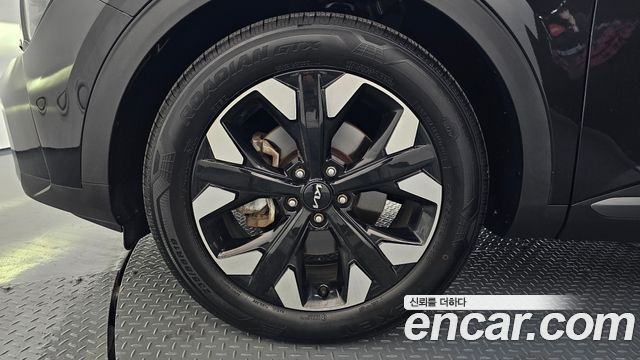 Kia Sportage Gasoline 1.6 Turbo 2WD — photo 1 of 21
