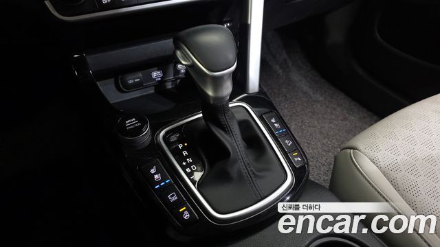 Kia Seltos Gasoline 1.6 Turbo 2WD — photo 1 of 20