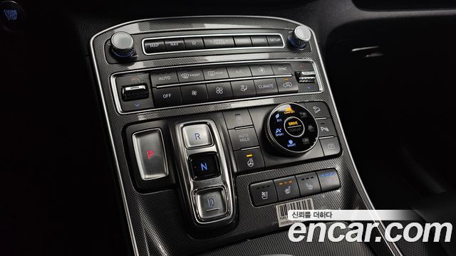 Hyundai Santafe Diesel 2.2 4WD — photo 1 of 20