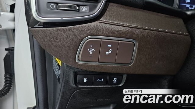 2017 Hyundai Grandeur Exclusive, photograph 2