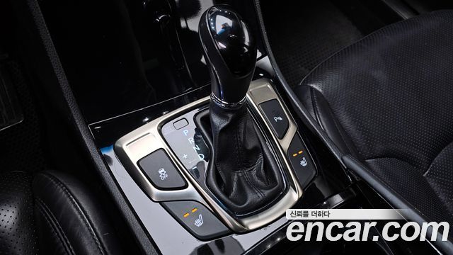 Hyundai Grandeur HG240 Luxury — photo 1 of 20