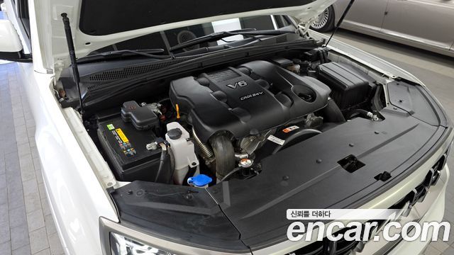 Kia Mohave Diesel 3.0 4WD 5-Seater — photo 1 of 20