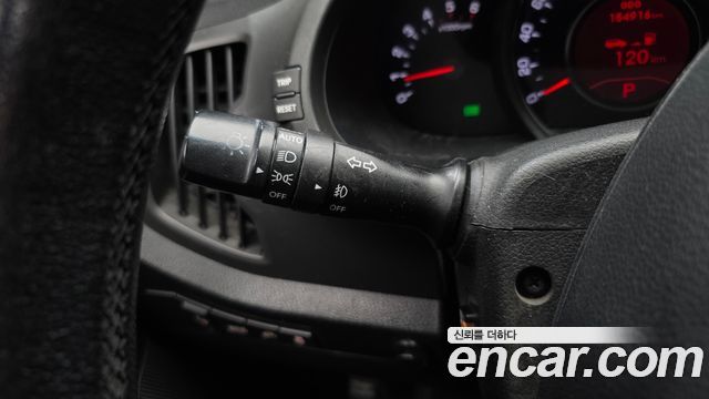 2011 Kia Sportage Diesel 2WD TLX, photograph 4