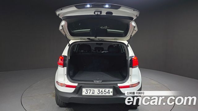 Kia Sportage Diesel 2WD Prestige — photo 1 of 20