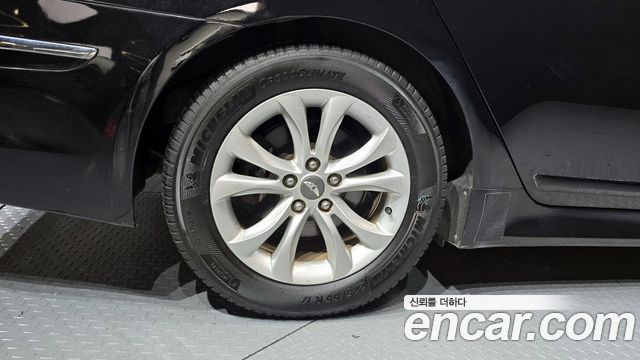 Hyundai Genesis BH 330 GRAND — photo 1 of 20