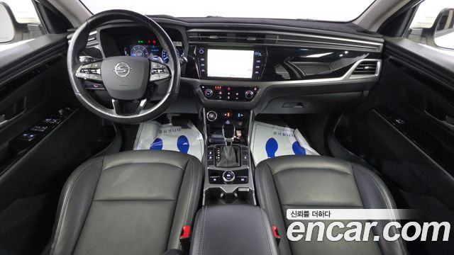 KG_Mobility_Ssangyong KORANDO Diesel 1.6 2WD C5 — photo 1 of 20
