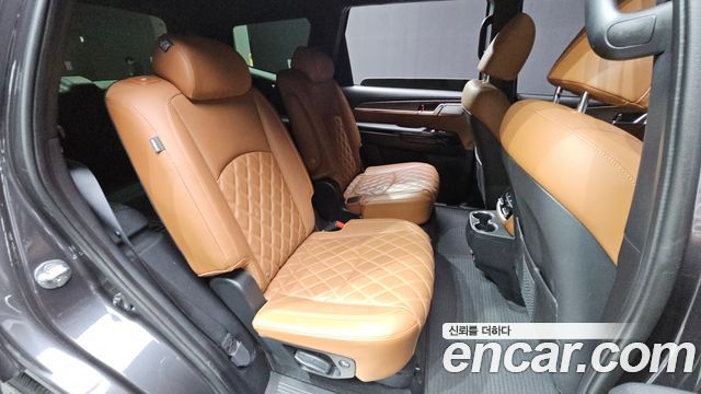 Kia Mohave Diesel 3.0 4WD 6-Seater — photo 1 of 35