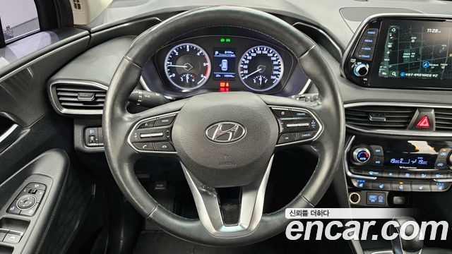 Hyundai Santafe Diesel 2.0 2WD — photo 1 of 32